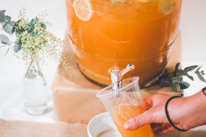 belle-hunt-yUVQyTQrJhY-unsplash (1) Alimentos e bebidas que enganam a fome