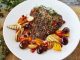 bife com frutas