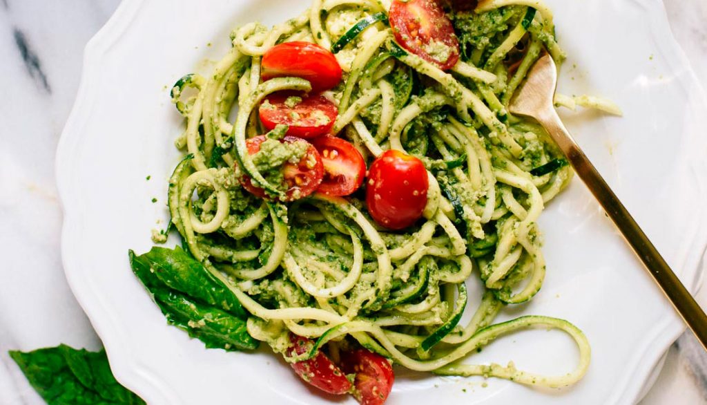 macarrao com pesto